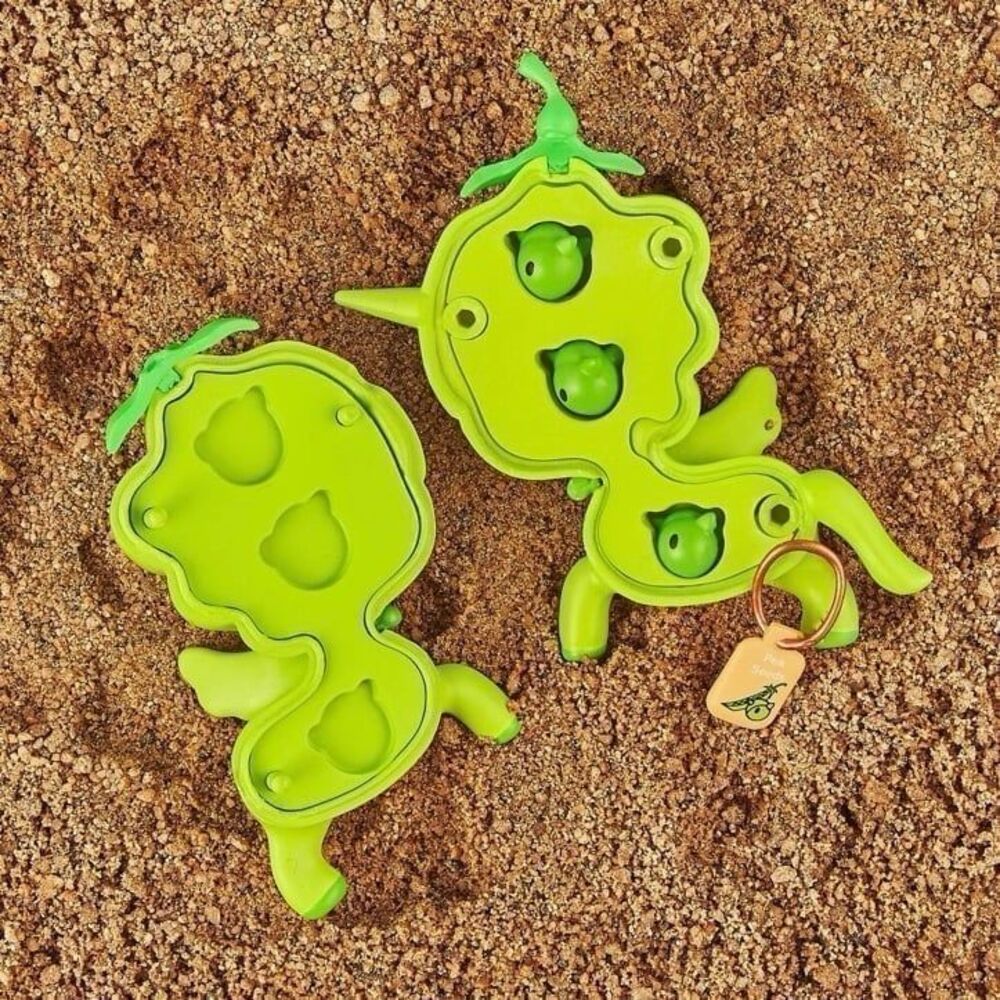 tokidoki Sweet Pea Unicorno from Veggie Unicorno Series - Picture 2 of 3